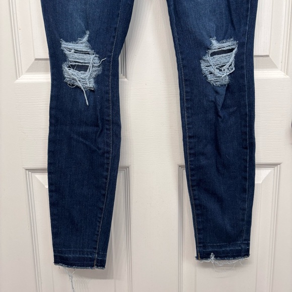 Signature by Levi Strauss Dark Blue Ultra High Rise Jeggings Size 4 - Picture 5 of 15